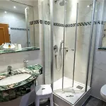 Arnika Garni 奥巴拉马高